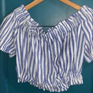 BLUE AND WHITE STRIPED CROPPED TOP